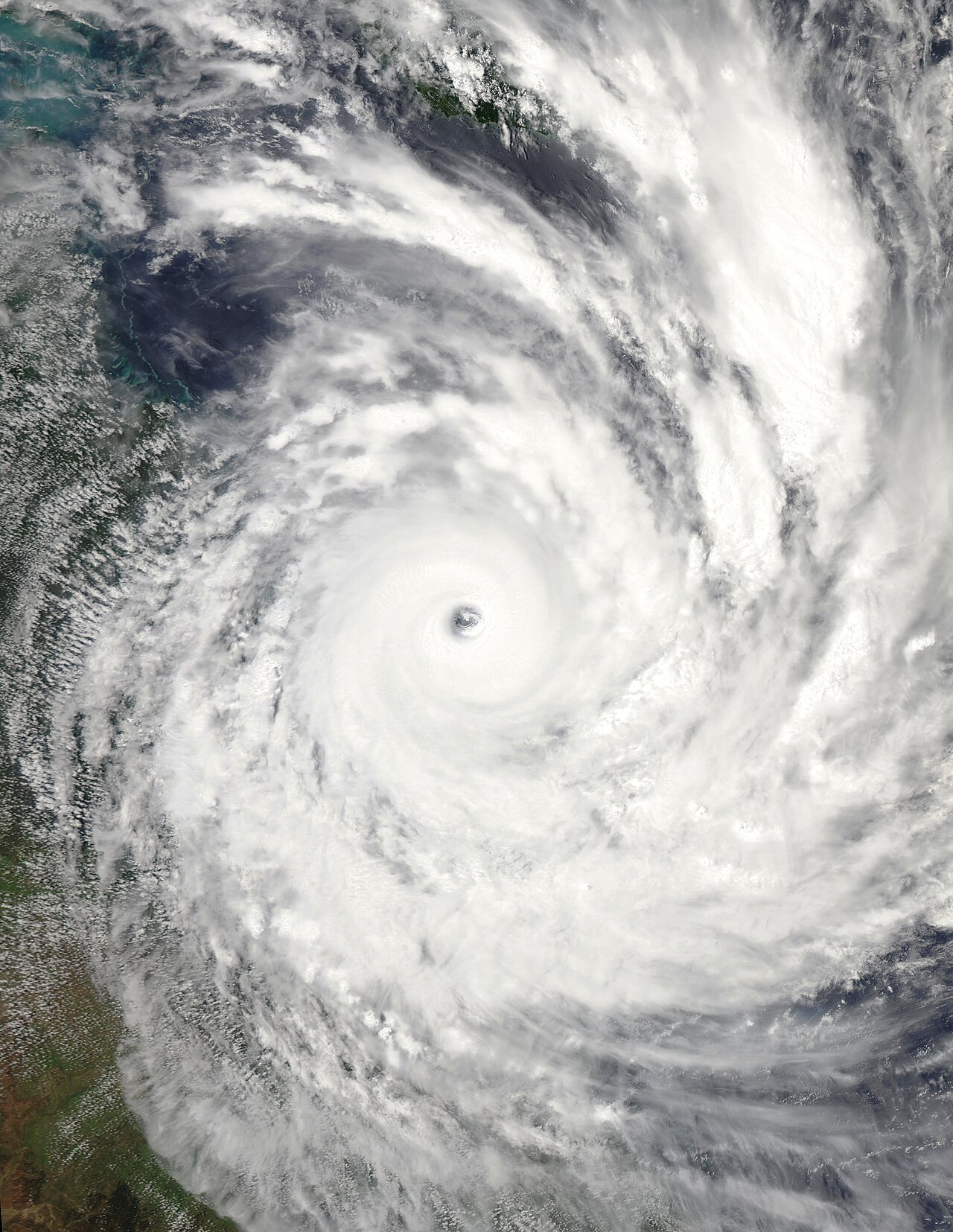 Cyclone Yasi approaching Queensland near peak intensity on 2 February 2011. Cyclone Yasi approaching Queensland near peak intensity on 2 February 2011.